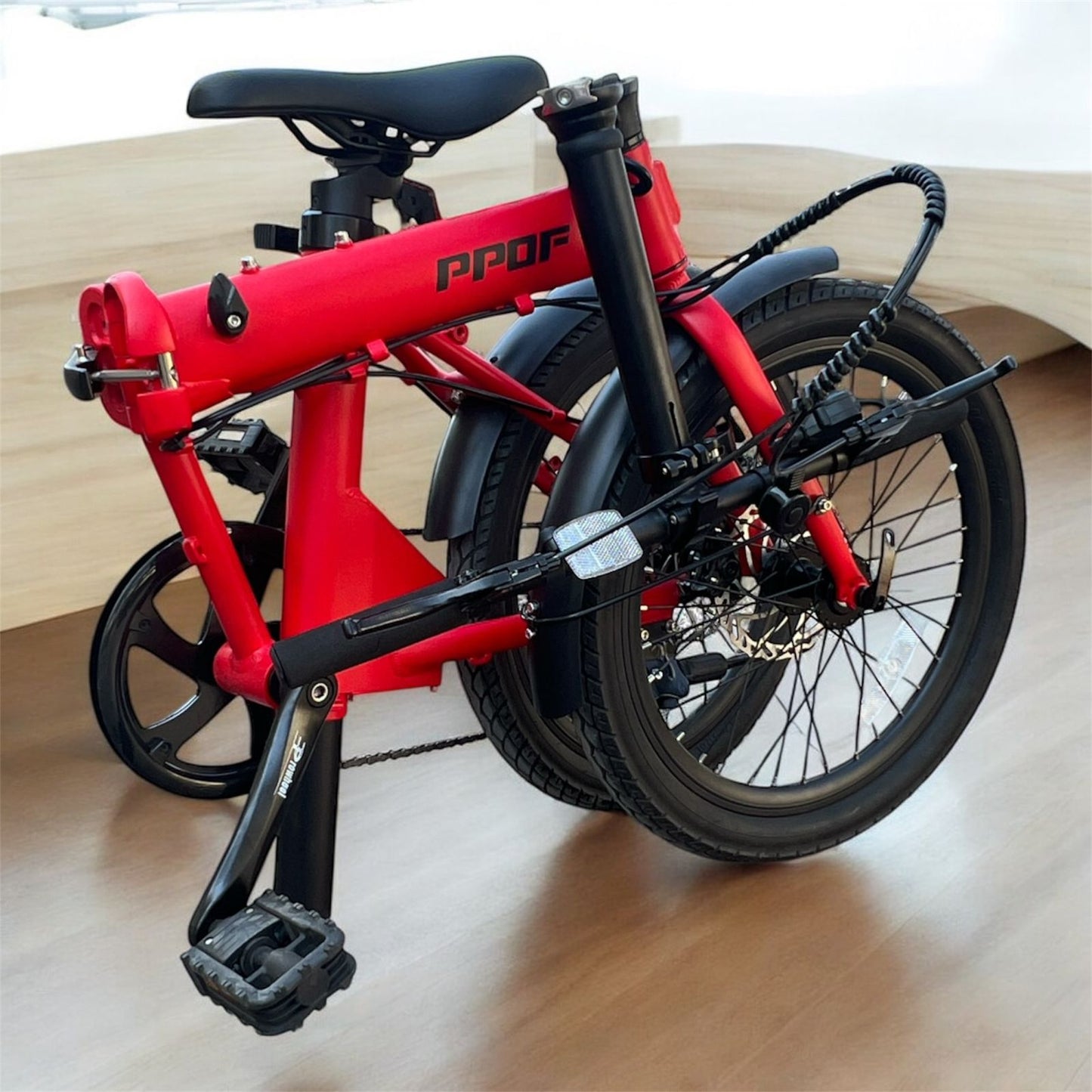 RED X-PPOF Foldable Cycle with durable frame and enhanced stability through Disc brakes